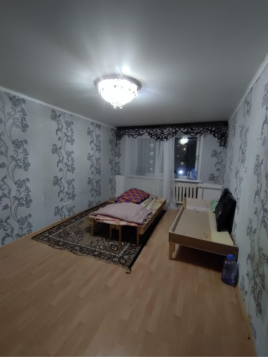 Продаю квартиру на катаева 33