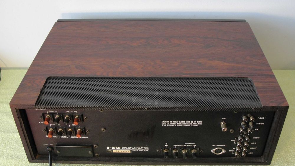 Receiver Amplituner Amplificator LUXMAN R1050 vs Pioneer Sansui
