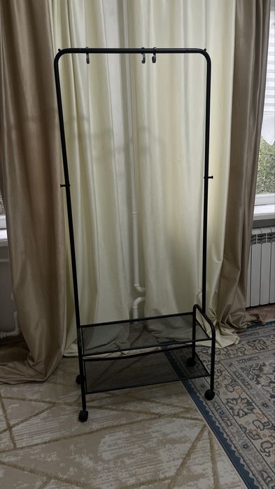 Вешалка напольная стойка
