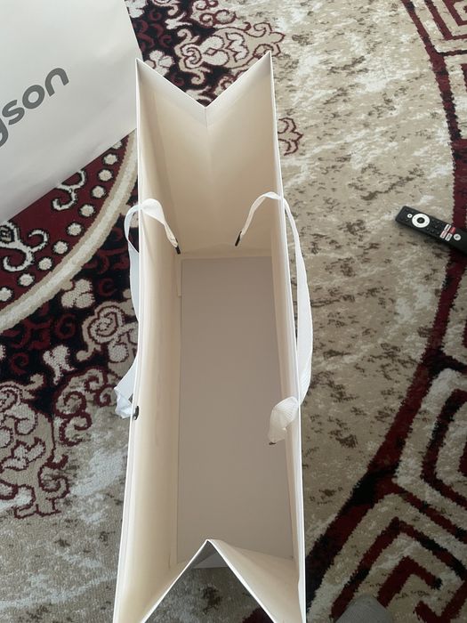 Подарочный пакет dyson размер 50х40х20