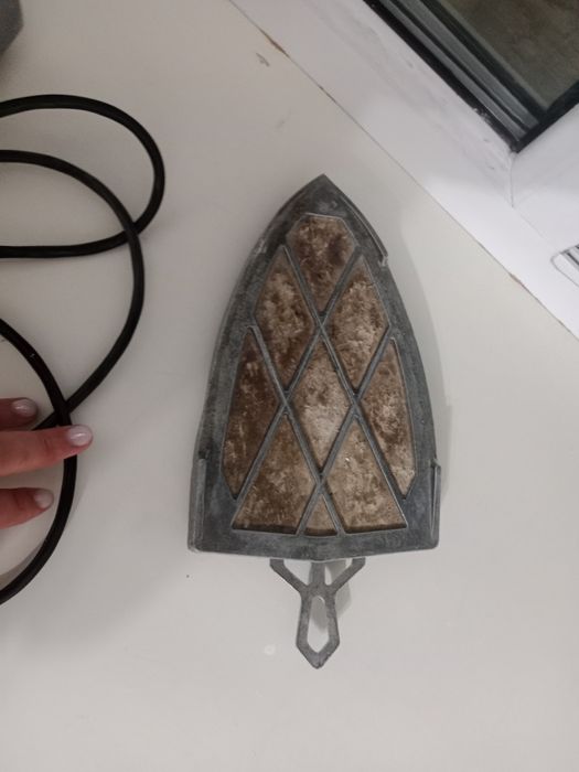 СССР утюг 2000тг