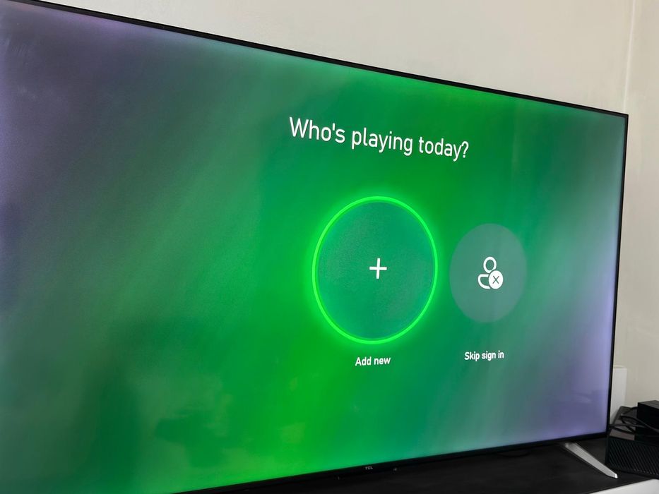 Play station 4 +Xbox one s