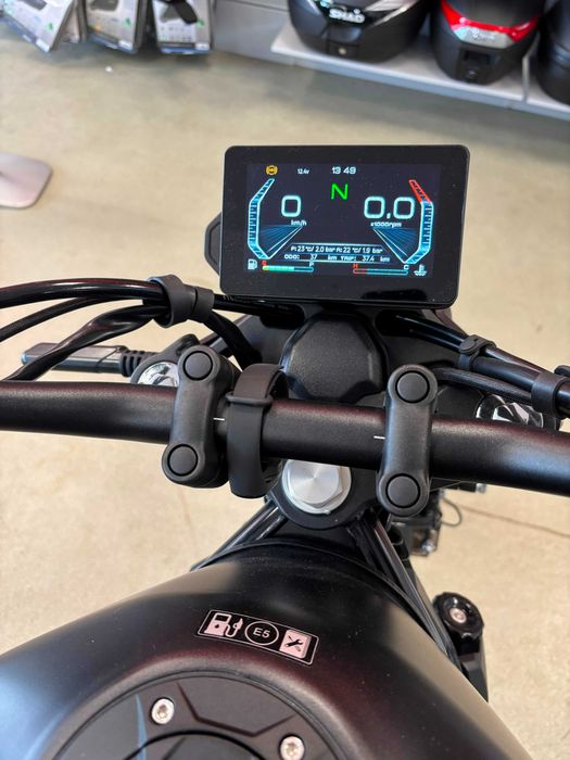 Motocicleta ZONTES C2 125cc , ABS, Rate ! Permis A1 !