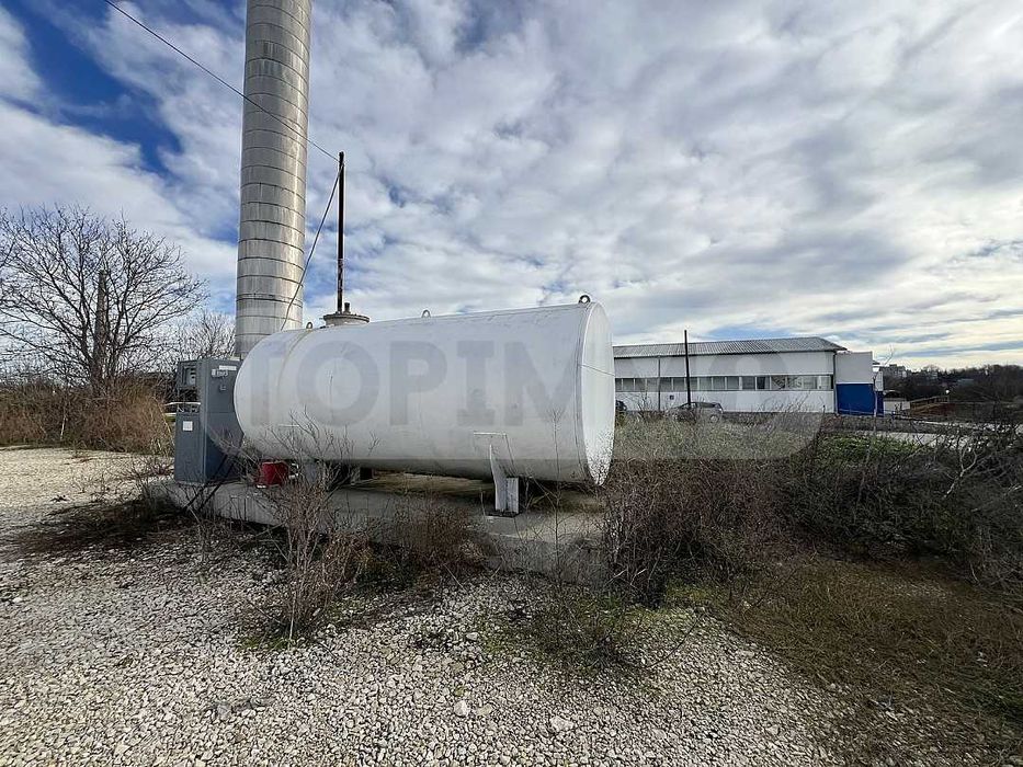 Продава се Склад в Добрич, Промишлена зона - Север - 541 кв.м за 832 €/кв.м - Снимка #1