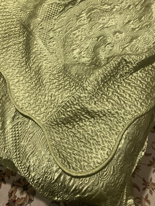 Покрывало с наволочками