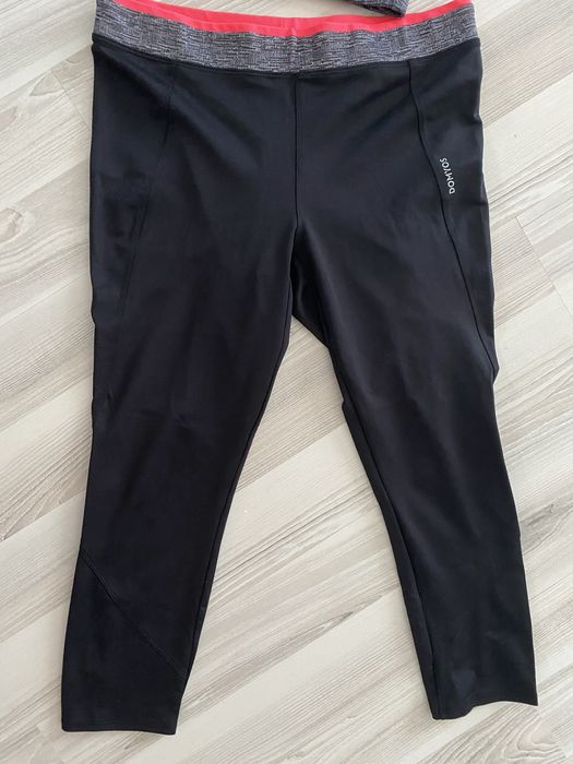 Vand costum fitness 3 piese marime L