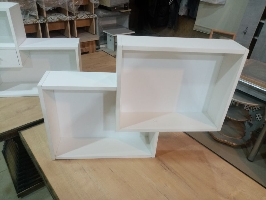 Продам новые полочки!