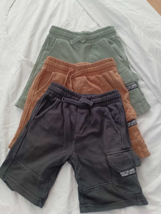Къси панталони и тениски 7/8 г