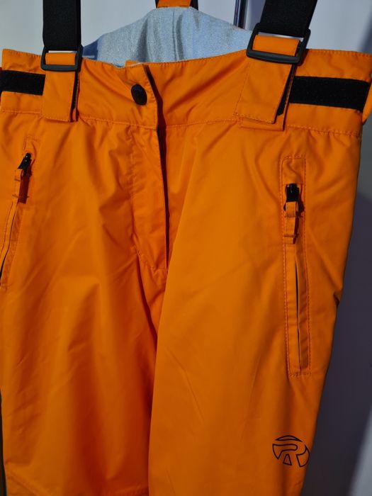 Чисто Нова Ски-Сноуборд грейка