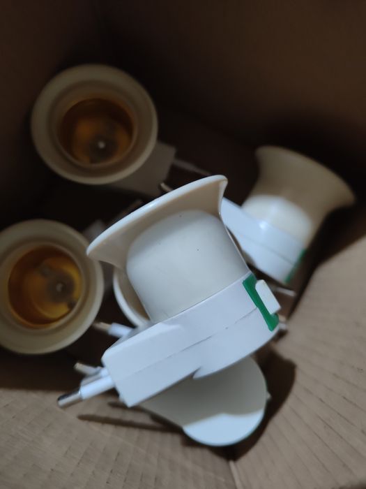 Патрон для лампы в розетку 220