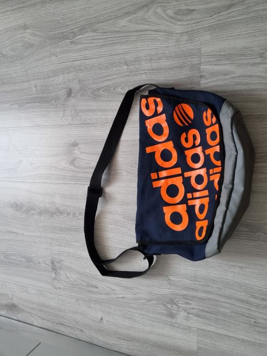 Geanta Adidas  de umăr