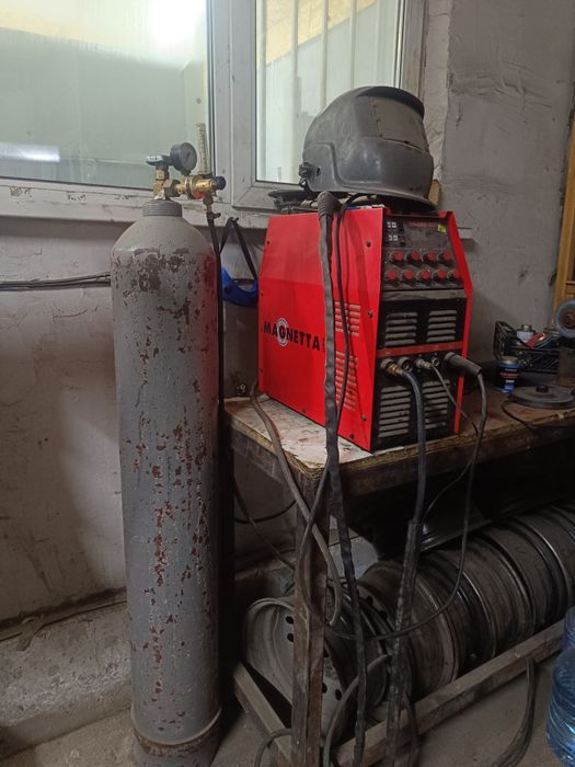 Продам аргон сварочный аппарат 550000