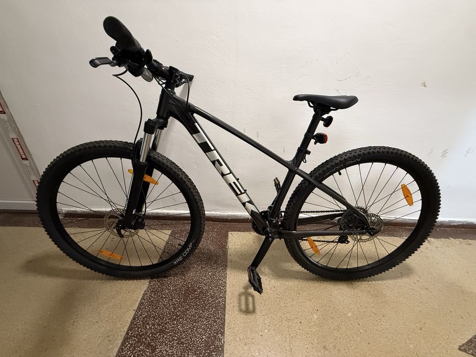 Bicicleta MTB Trek Marlin 4 roti 29 Cadru M echipata shimano