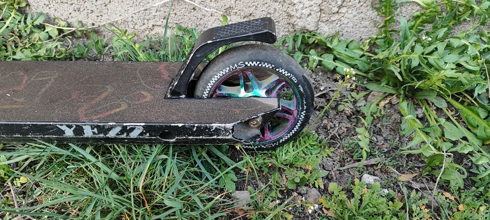 Продается трюковой самокат для детей и подростков