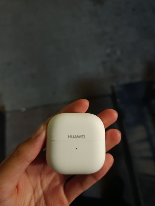 Huawei freeclip-2