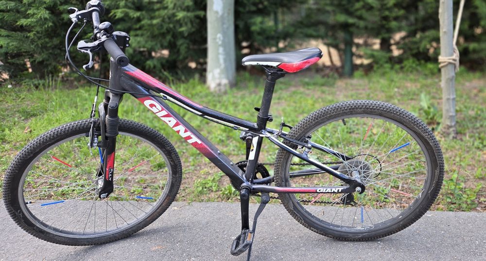 Bicicletă Giant 24 inch