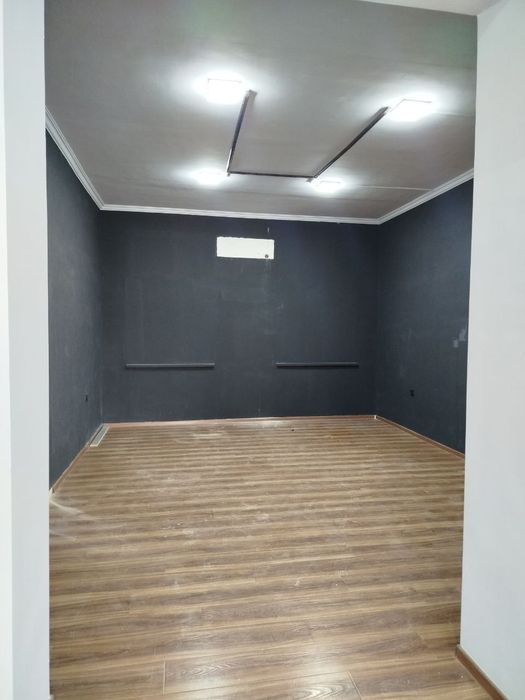 Ijaraga magazin beriladi sagdiyana bovlig olda 1 etaj 55 kvadrat