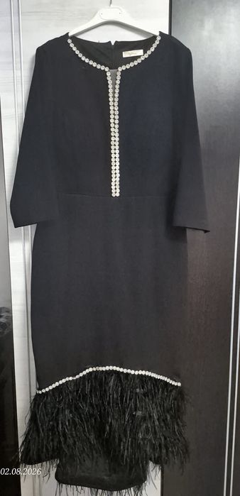 Rochie neagra nr.48 cu stras si franjuri