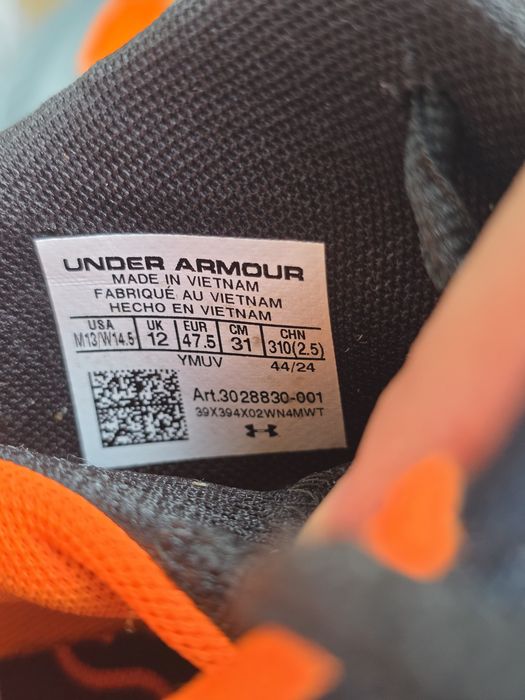 Under Armour  Flow FUTR X 4