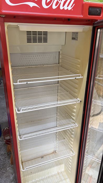 Продам холодильник для напитков