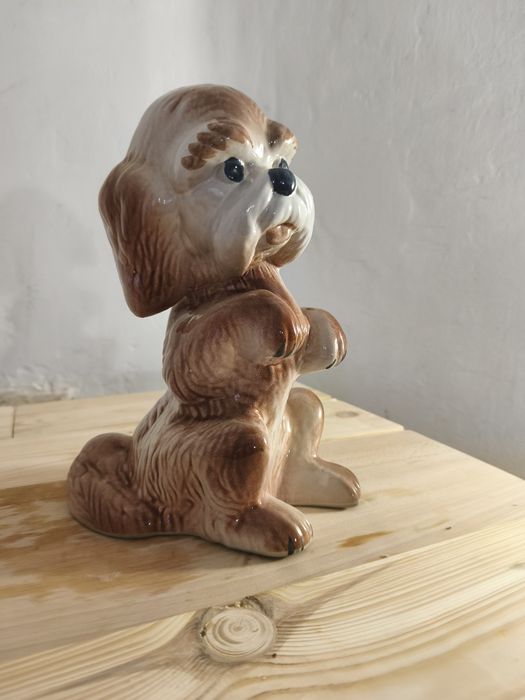 Vând bibelou ceramica catel