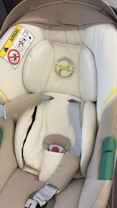 Cybex Aton S2 i-size + база + адаптери за количка