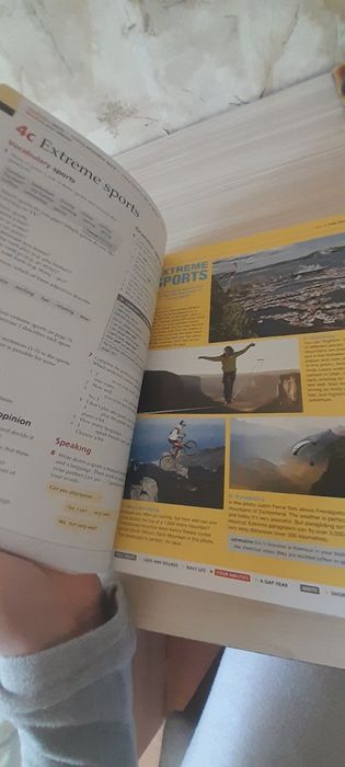 Учебник по Английски език  Life за 8ми клас