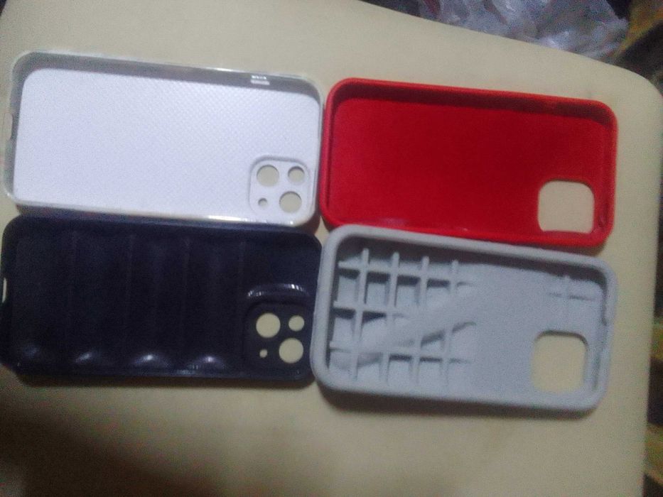 Продаю чехлы от айфонов