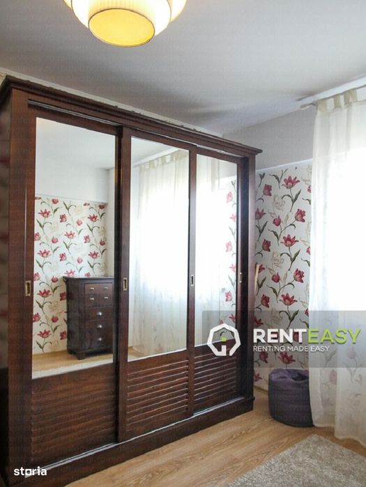 Apartament cu 2 camere in zona Podul de Fier — fotografia 3