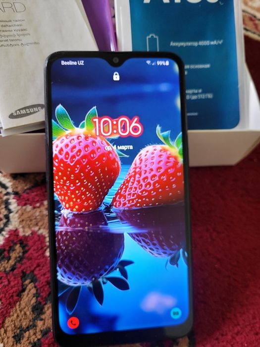 Samsung A10s.       .