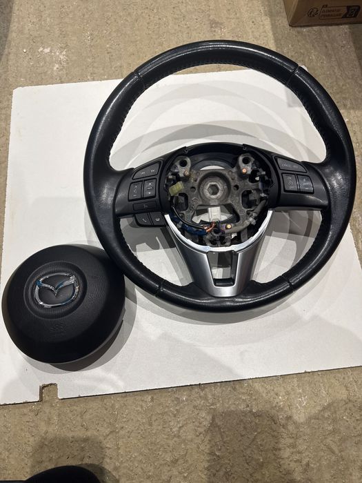 Mazda CX5 кожен волан Мазда СХ5