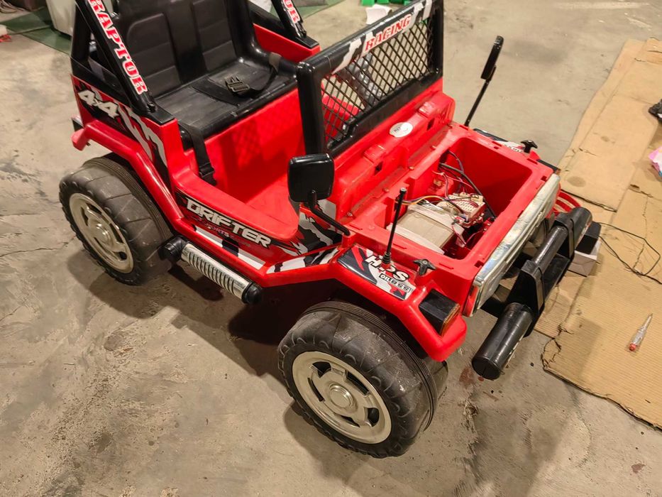 Акумулаторен джип