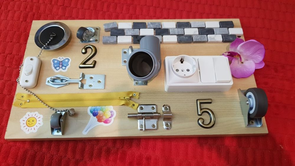 Activity Board (panou activități senzoriale copii)