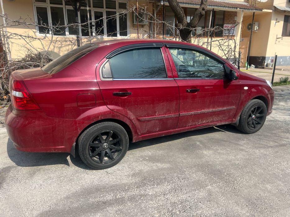 Продаётся Nexia 3