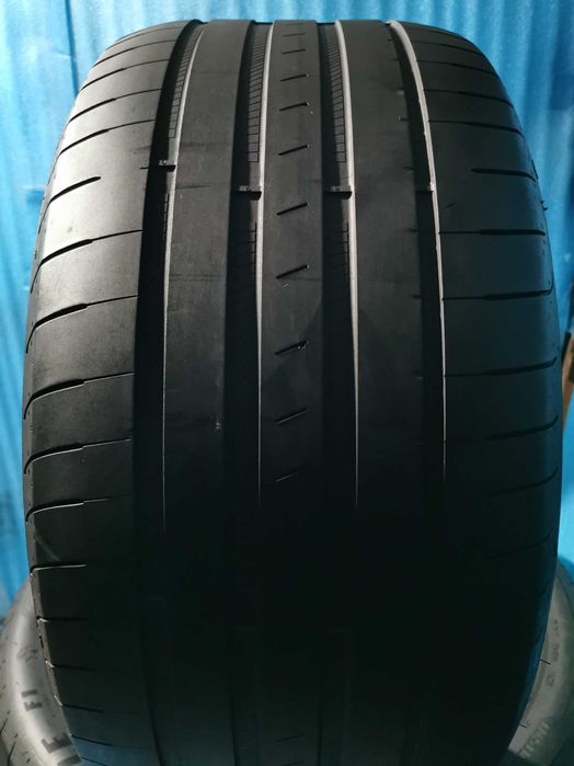 275/35 R19 goodyear 2 bucati