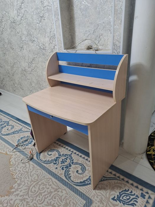 Продам парта школный