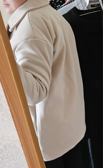 Продам новое тёплое пальто