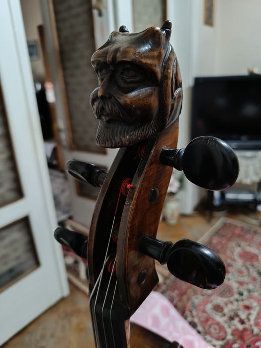 Виолончело ,Щайнер