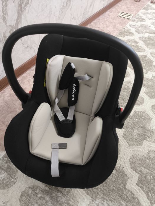 Продам коляску с автокреслом