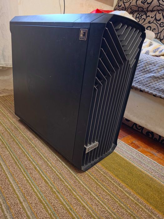 Vând PC Gaming – Ryzen 5 1600 / GTX 1080 8GB / 24GB RAM