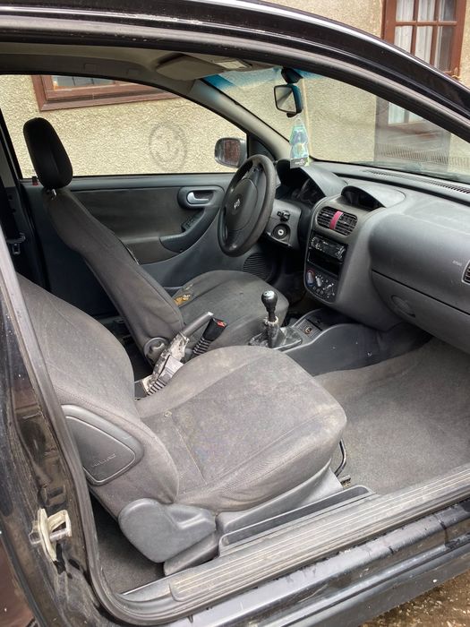 Vând Opel Corsa C 2003