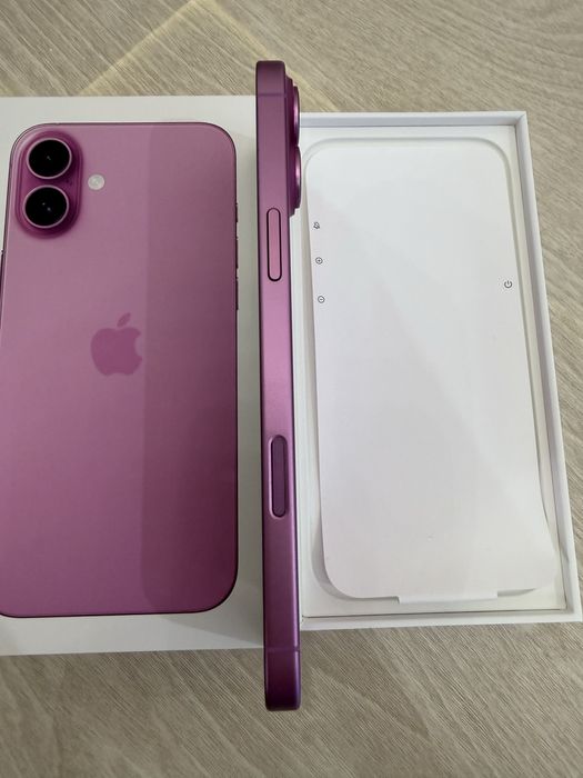 Срочно продам iPhone 16 plus 512GB Pink