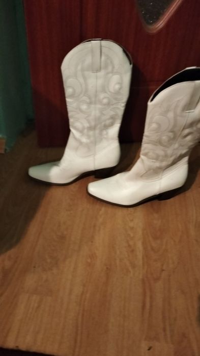 Cizme piele mărime 39