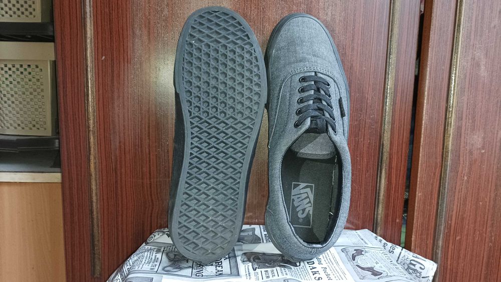 Унисекс обувки Vans 41 номер