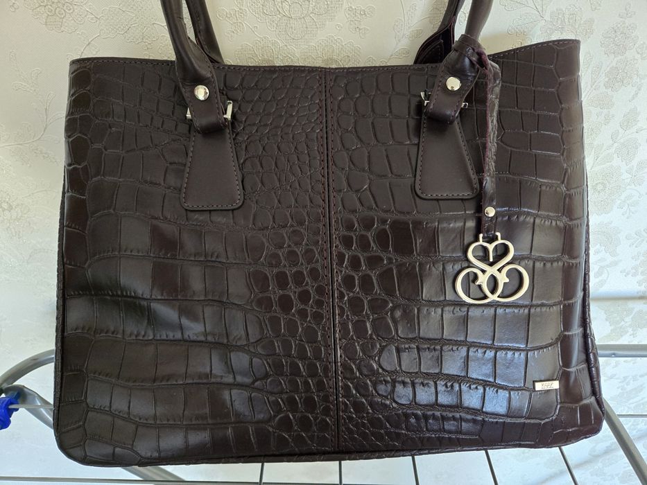 Продам сумку женскую.