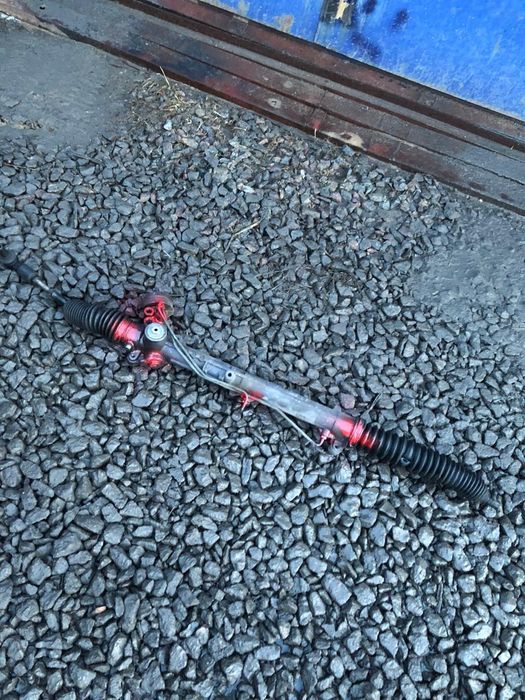 Продам рулевую рейку