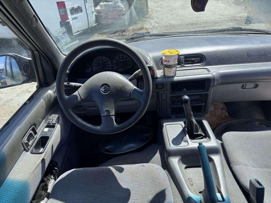 Nissan Serena 1.6i 16v 97кс 1996г На Части