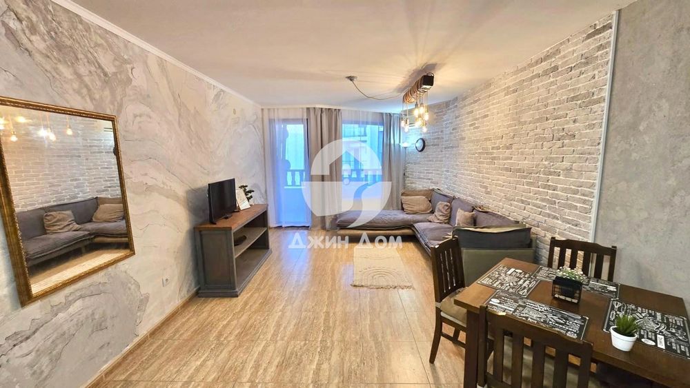 Продава се Двустаен апартамент в Свети Влас - 78 кв.м за 889 €/кв.м - Снимка #2