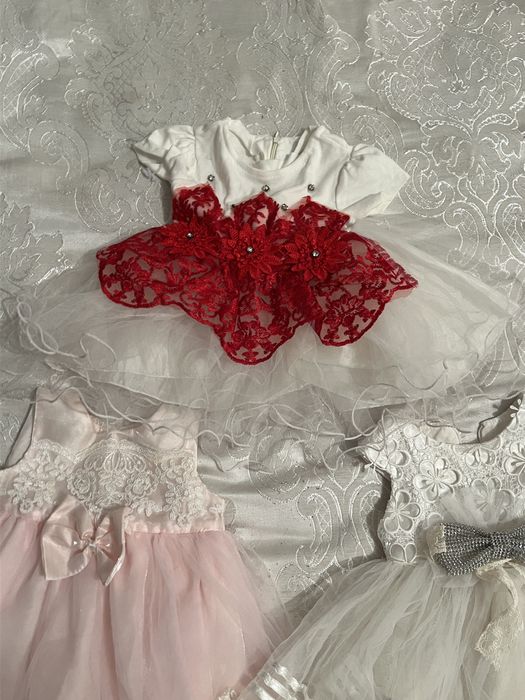 Продам детские платья