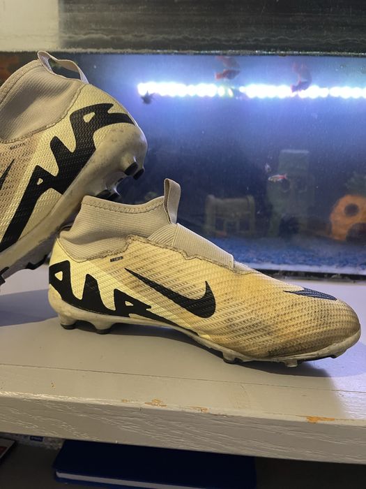 Ghete de fotbal Nike air + Aparatori nike